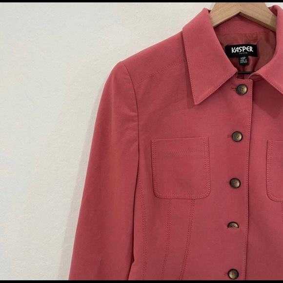 Kasper Vintage Women’s 10P Pink Button front Collared Career Blazer Jacket - Picture 4 of 7